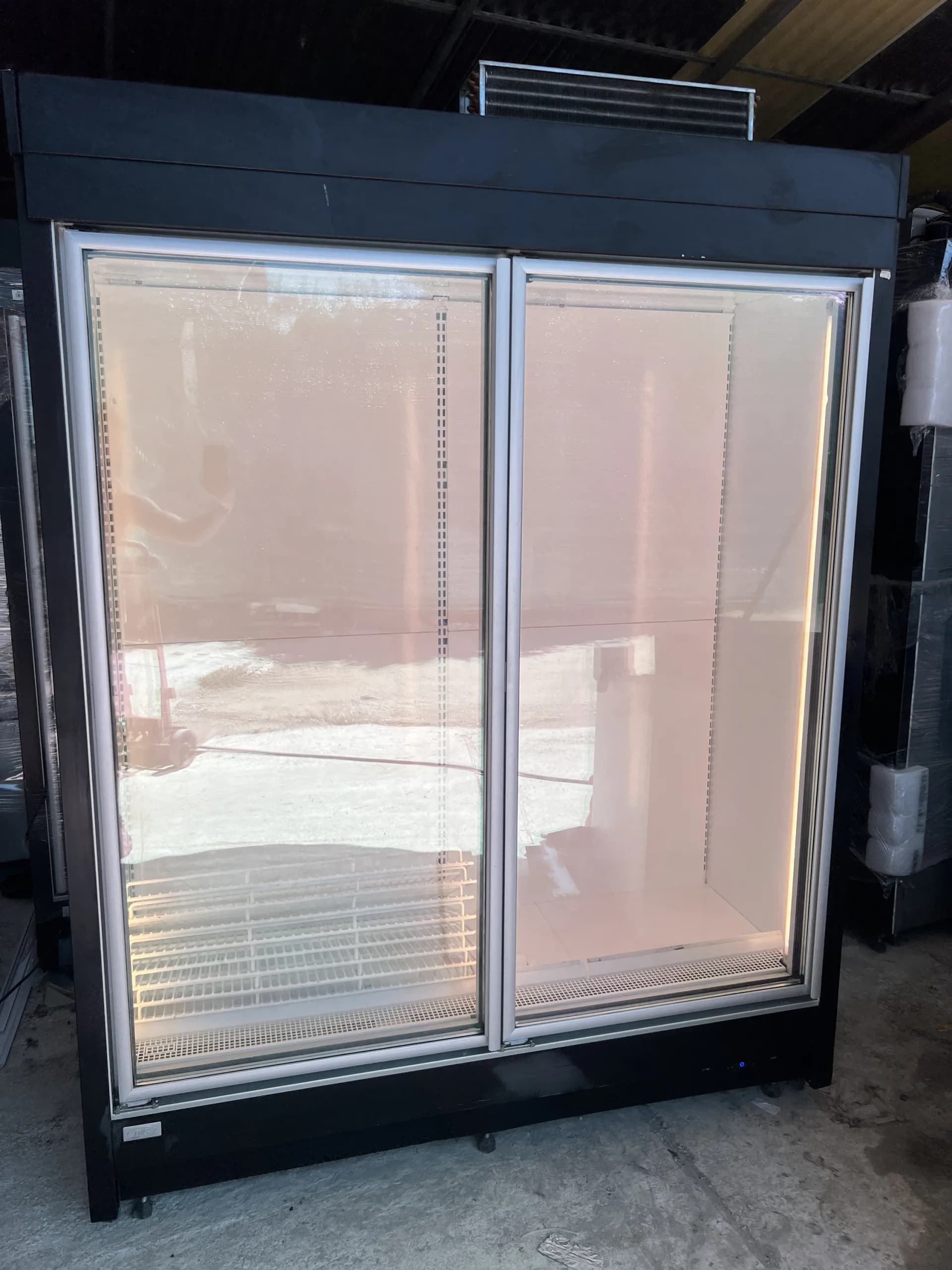 congelator vertical dublu